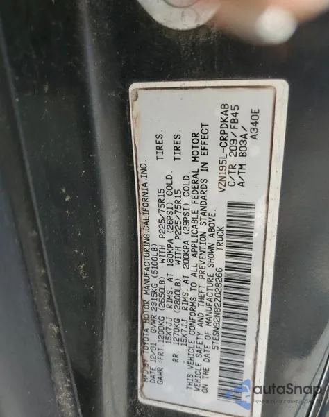 2002 Toyota Tacoma Xtracab Prerunner z USA, uszkodzony, nr VIN 5TESN92N82Z028266